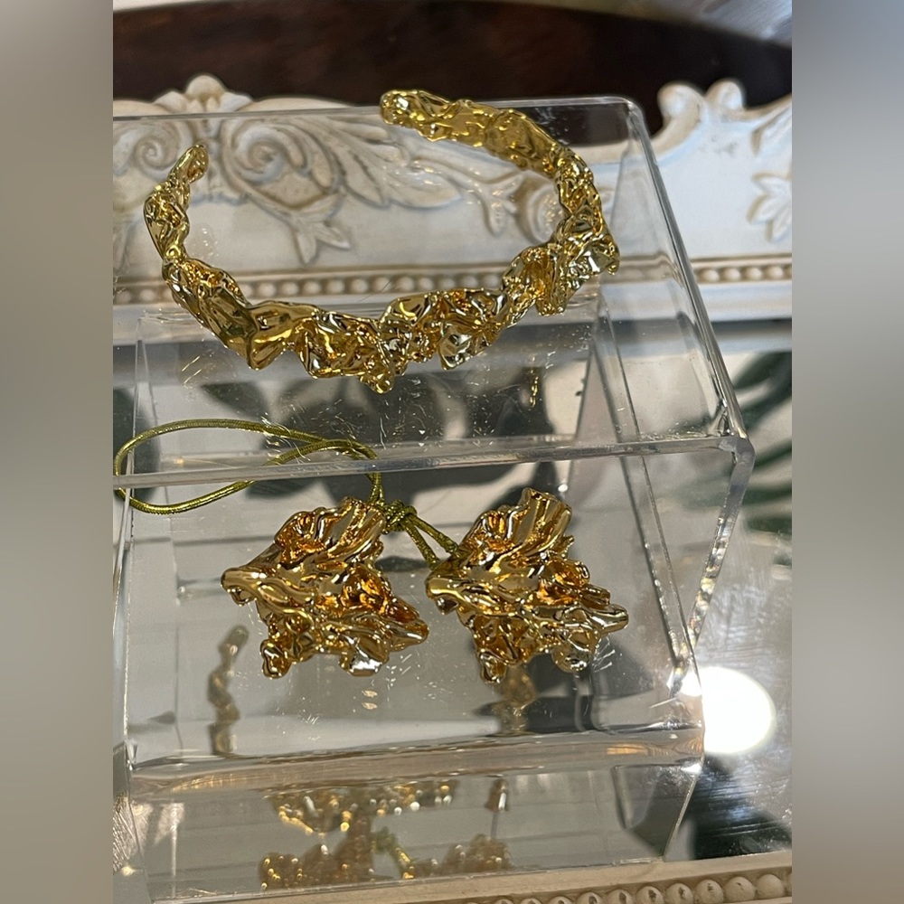 Amber Sceats Reese earrings - Picture 10 of 11